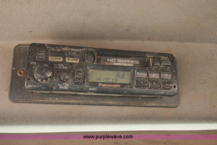 image for item G5531 1998 Mack CH613 semi truck