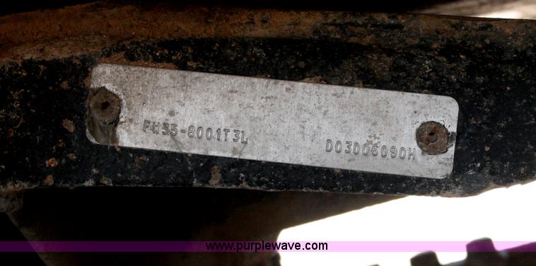 image for item G5533 1997 Mack F243 semi truck