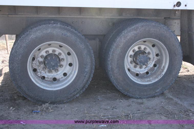 image for item G5534 1990 Mack CH613 dump truck