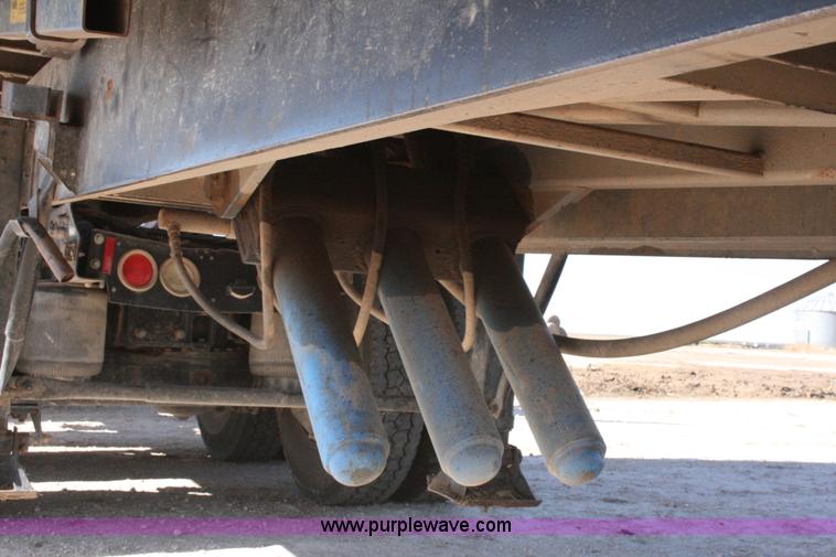 image for item G5534 1990 Mack CH613 dump truck