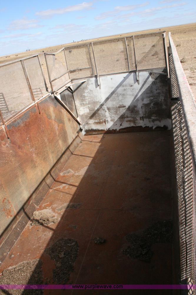 image for item G5534 1990 Mack CH613 dump truck