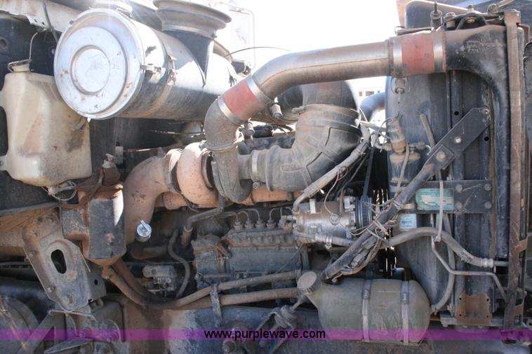 image for item G5534 1990 Mack CH613 dump truck