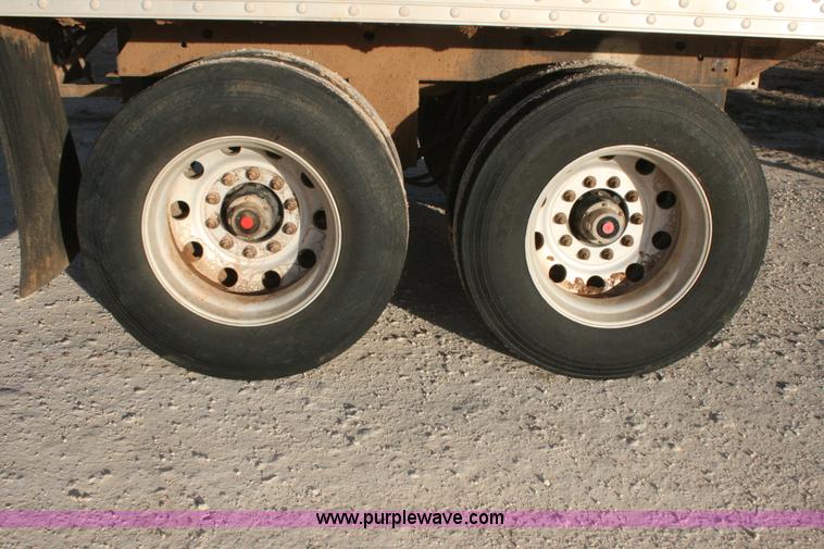 image for item G5536 2008 Aeroswint live bottom silage trailer