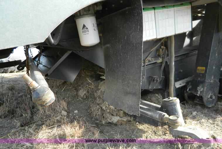 image for item G7582 1989 AGCO Gleaner R70 combine