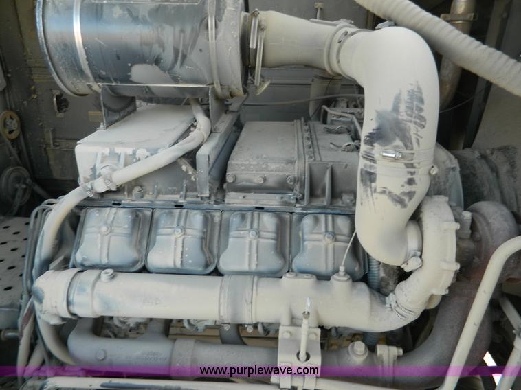 image for item G7582 1989 AGCO Gleaner R70 combine