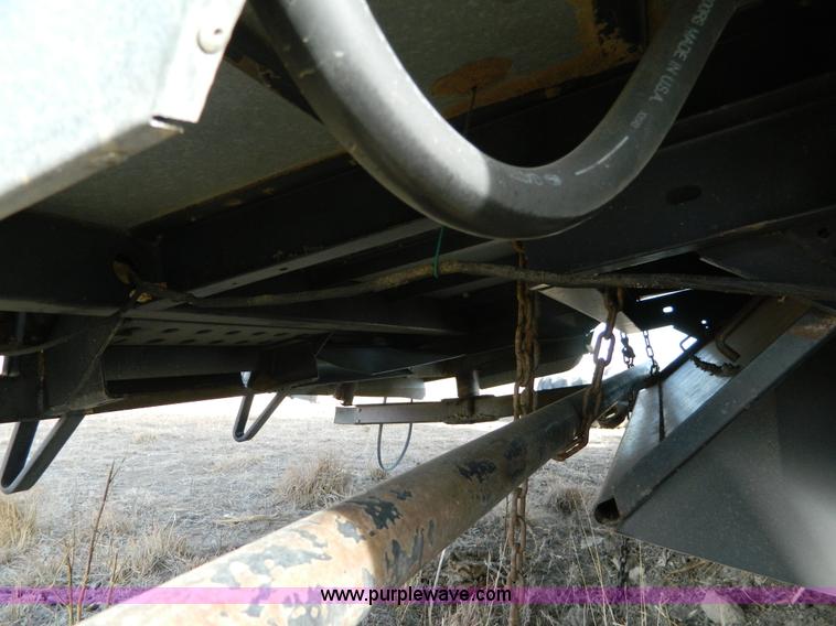 image for item G7582 1989 AGCO Gleaner R70 combine