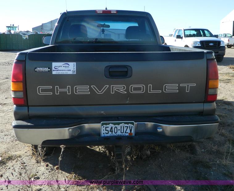 image for item G7623 2000 Chevrolet Silverado K1500 LS pickup truck