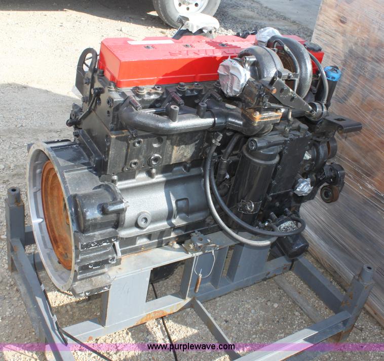 image for item R9908 Cummins 8.8L 24V diesel engine