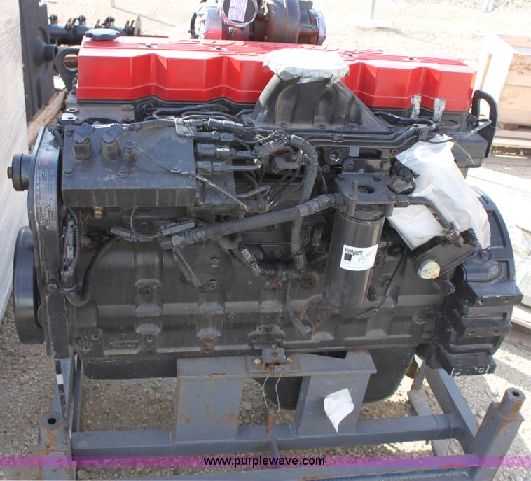 image for item R9908 Cummins 8.8L 24V diesel engine