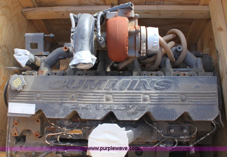 image for item R9909 Cummins QSL 24V diesel engine