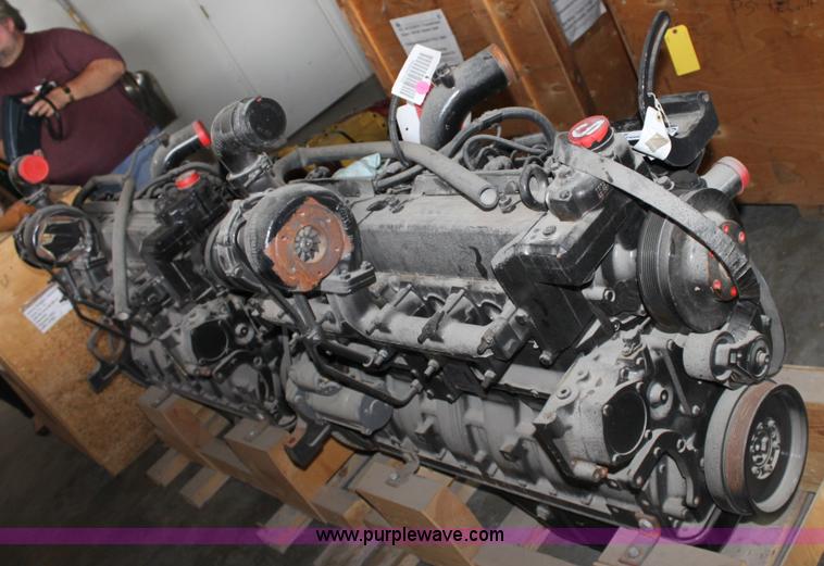 image for item R9913 Sisu Diesel 66 6.6L six cylinder diesel engine