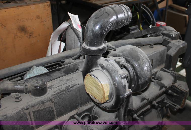 image for item R9913 Sisu Diesel 66 6.6L six cylinder diesel engine