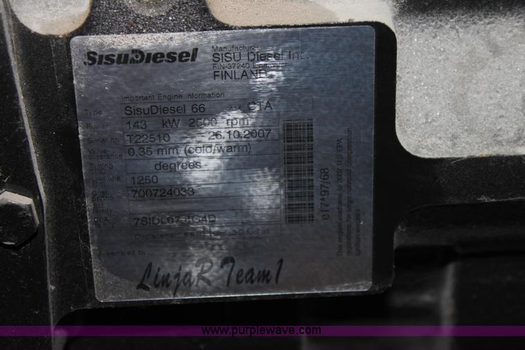 image for item R9913 Sisu Diesel 66 6.6L six cylinder diesel engine
