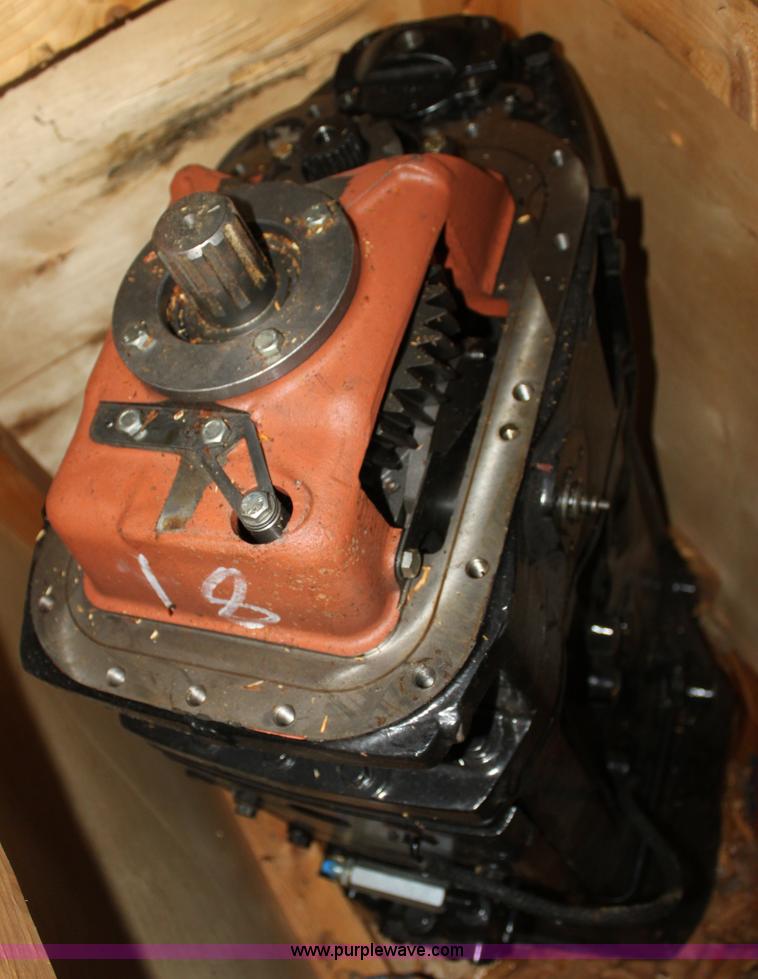 image for item R9921 12 x 12 power shuttle tractor transmission