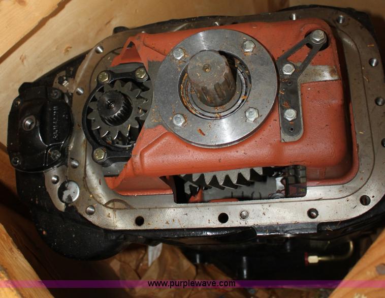 image for item R9921 12 x 12 power shuttle tractor transmission