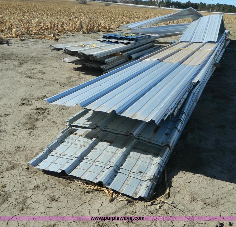 image for item S9153 Assorted salvage metal