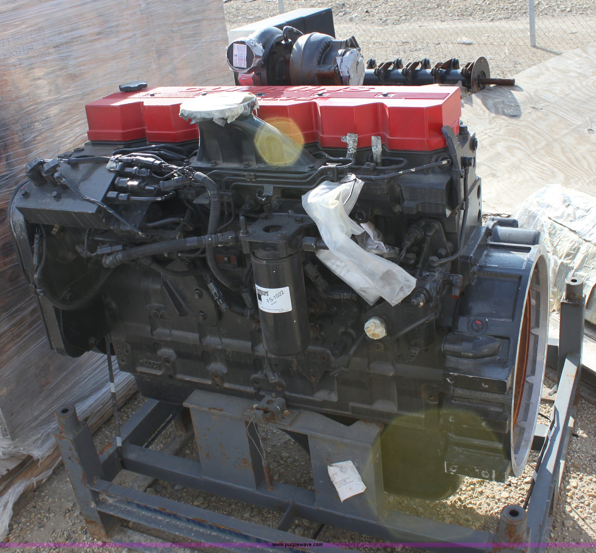 Cummins 8.8L 24V diesel engine in Hesston, KS Item R9908 sold
