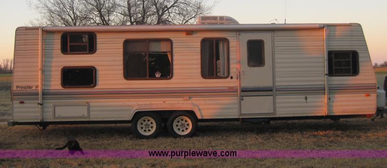 image for item B1626 1990 Prowler travel trailer camper