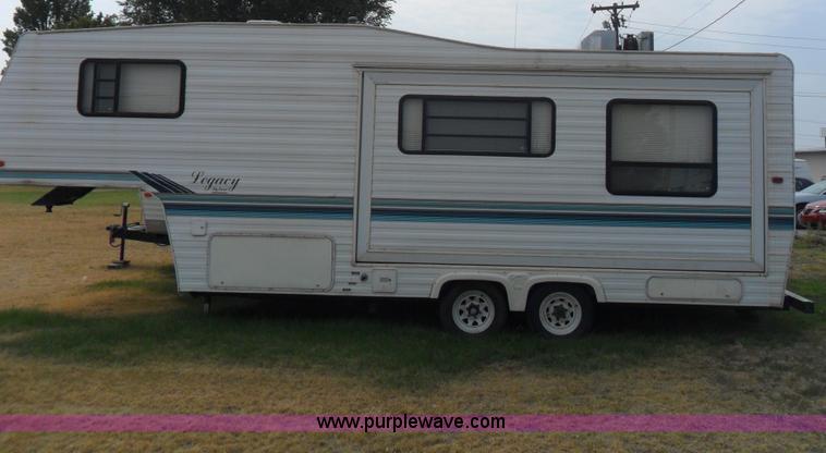 image for item B1627 1995 Excel Legacy fifth wheel camper trailer