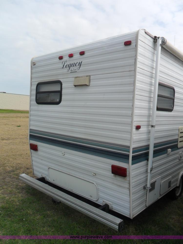 image for item B1627 1995 Excel Legacy fifth wheel camper trailer