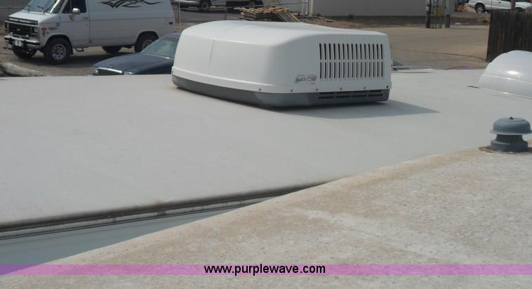 image for item B1627 1995 Excel Legacy fifth wheel camper trailer