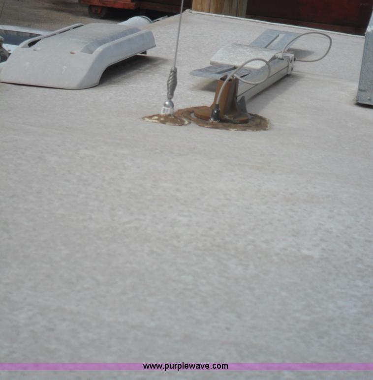 image for item B1627 1995 Excel Legacy fifth wheel camper trailer