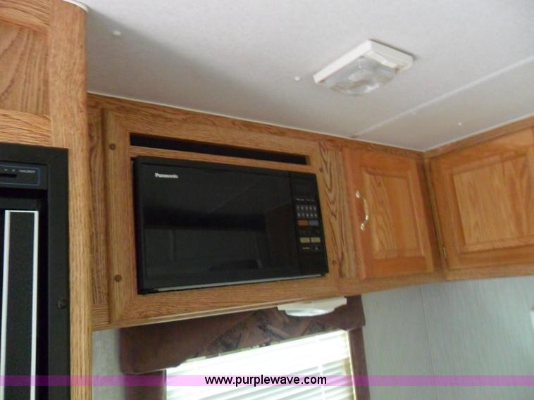 image for item B1627 1995 Excel Legacy fifth wheel camper trailer