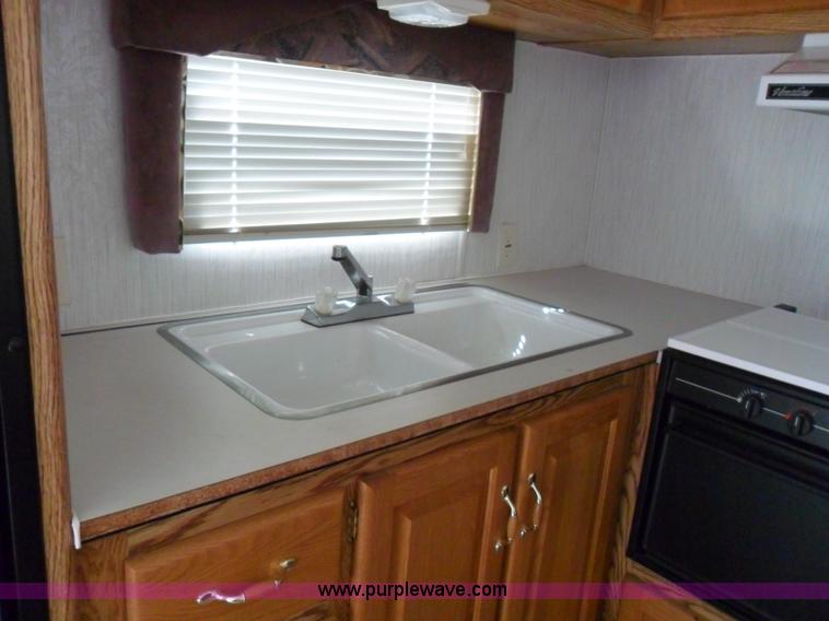 image for item B1627 1995 Excel Legacy fifth wheel camper trailer