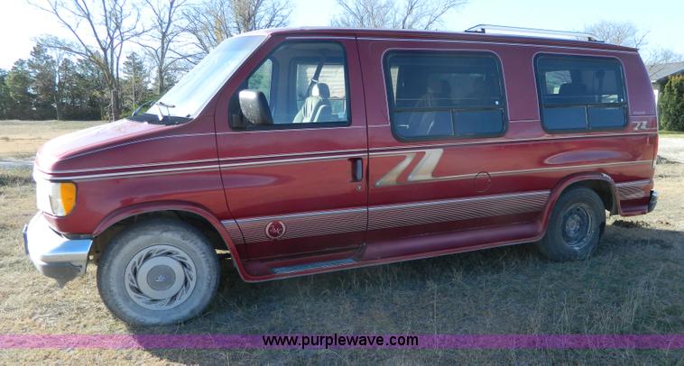 image for item B3980 1995 Ford E150 Tiara conversion van
