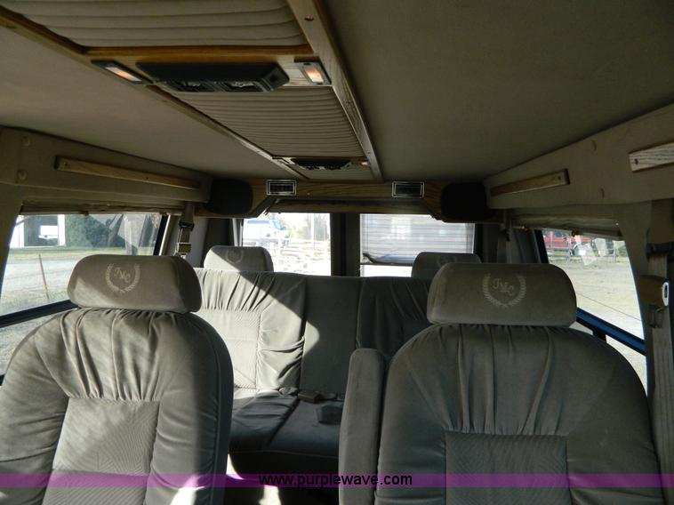 image for item B3980 1995 Ford E150 Tiara conversion van