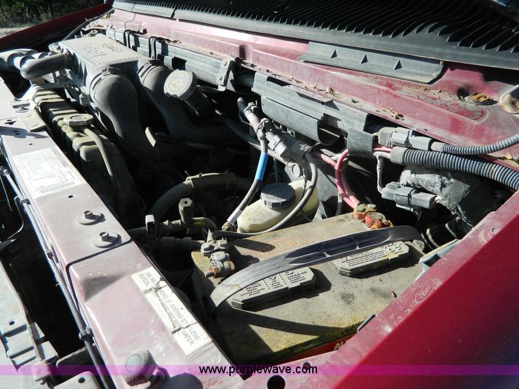 image for item B3980 1995 Ford E150 Tiara conversion van