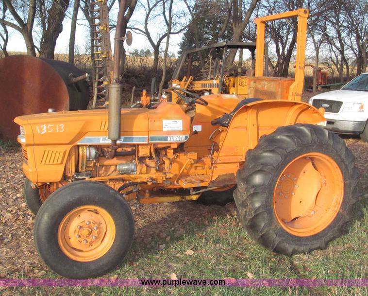 image for item B5261 1979 Kubota L345 tractor