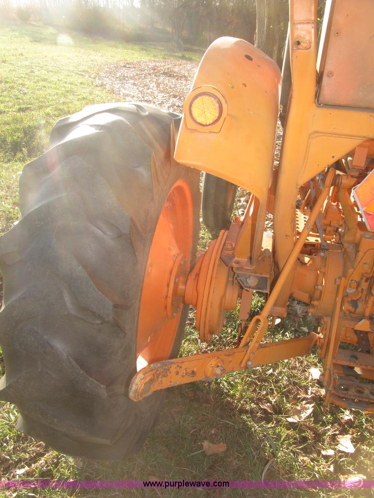 image for item B5261 1979 Kubota L345 tractor