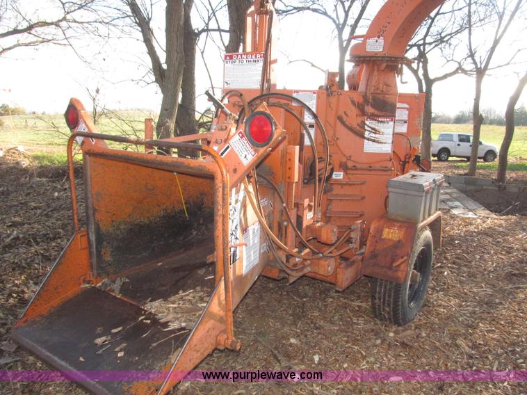 image for item B5262 Bandit 200XP 12" chipper