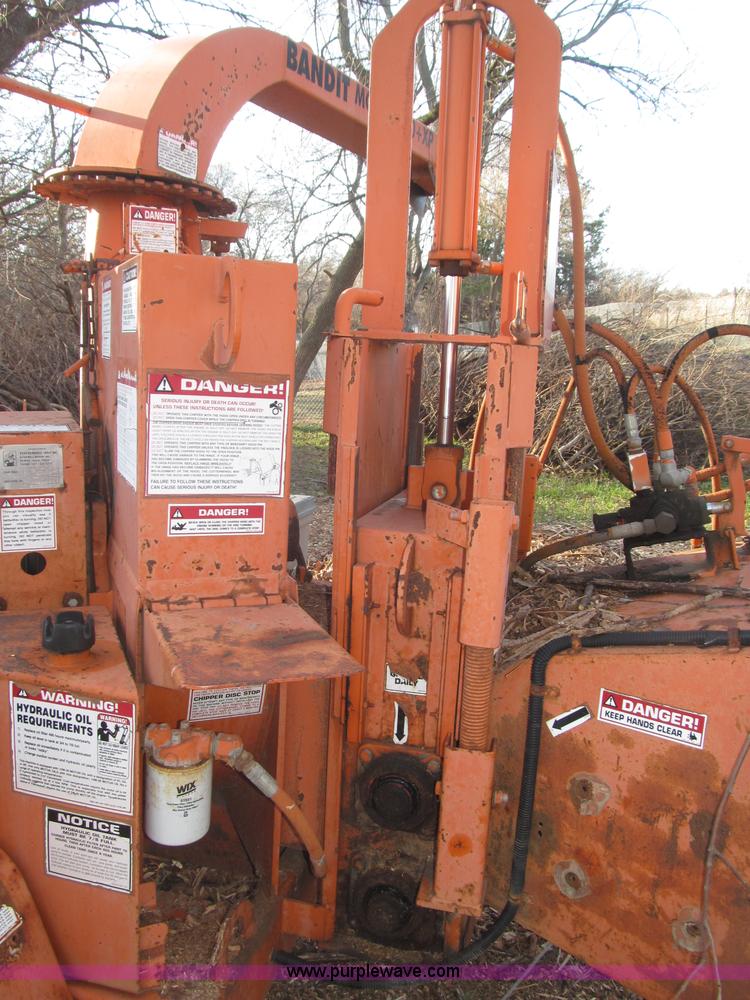 image for item B5262 Bandit 200XP 12" chipper