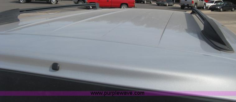 image for item B8259 2007 Ford Freestar SE minivan