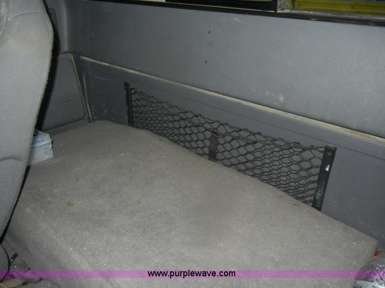 image for item D4735 2000 Ford Ranger XLT pickup truck