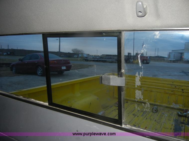 image for item D4735 2000 Ford Ranger XLT pickup truck