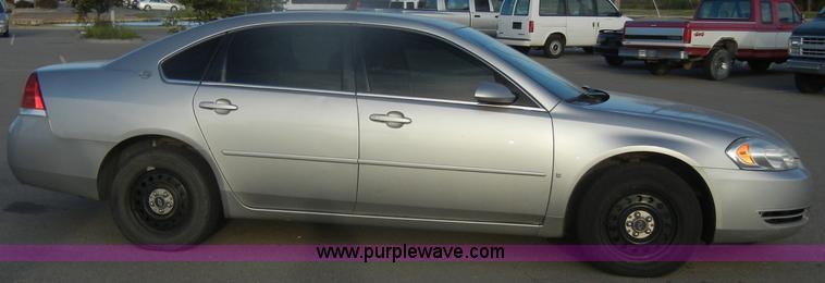 image for item D4821 2006 Chevrolet Impala Police