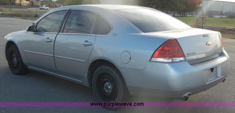 image for item D4821 2006 Chevrolet Impala Police