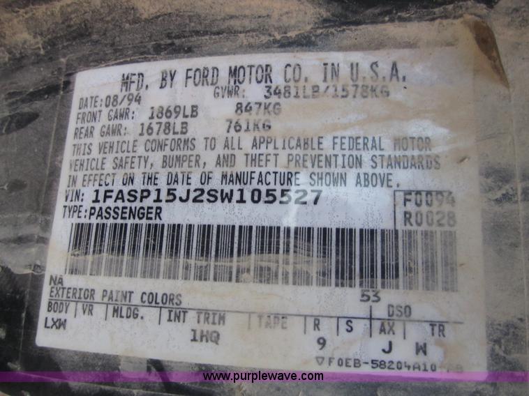 image for item D5697 1995 Ford Escort LX