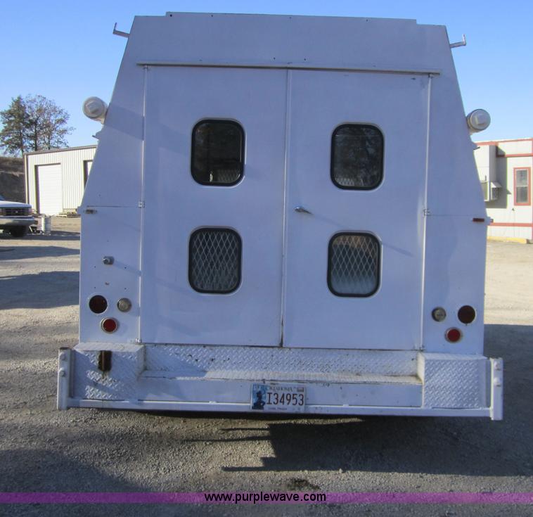 image for item D5721 1989 Chevrolet G30 utility van