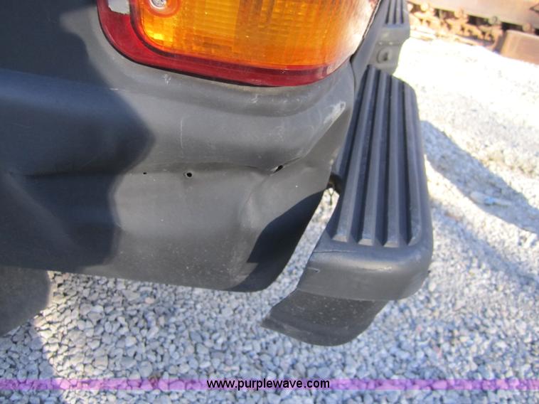 image for item D5722 1994 Ford Ranger XLT