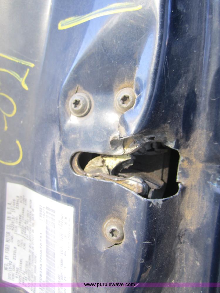 image for item D5722 1994 Ford Ranger XLT