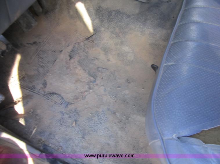 image for item D5722 1994 Ford Ranger XLT