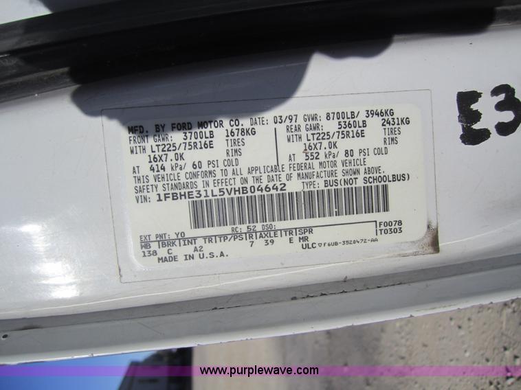 image for item D5723 1997 Ford E350 van