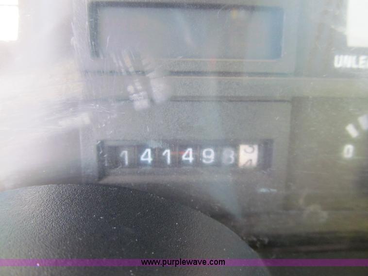 image for item D7008 1992 GMC TopKick box truck