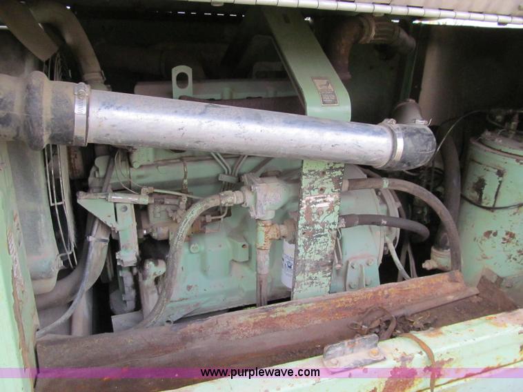 image for item D7011 Sullair 185DPQ portable air compressor