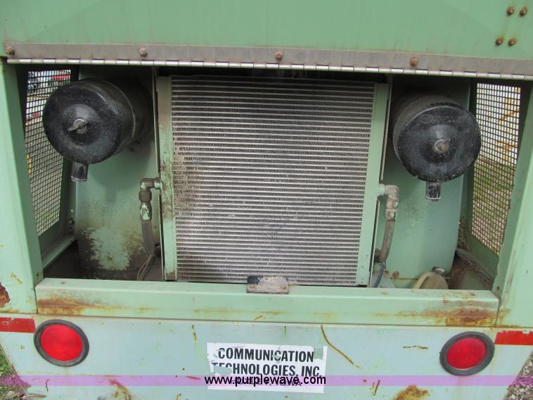 image for item D7011 Sullair 185DPQ portable air compressor