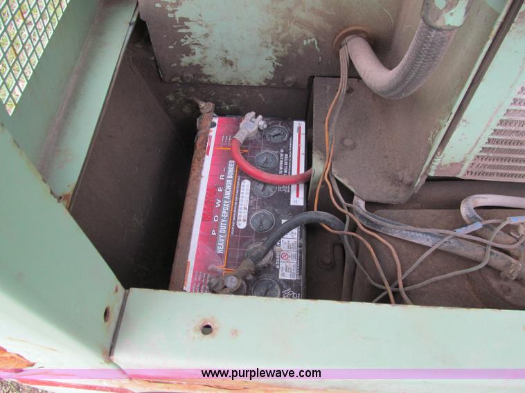 image for item D7011 Sullair 185DPQ portable air compressor